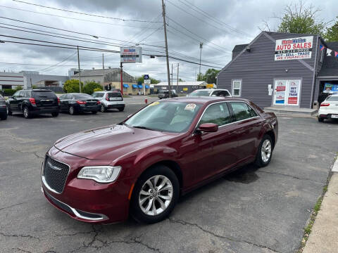 2016 Chrysler 300 Limited