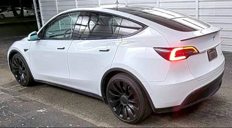 2022 Tesla Model Y Performance