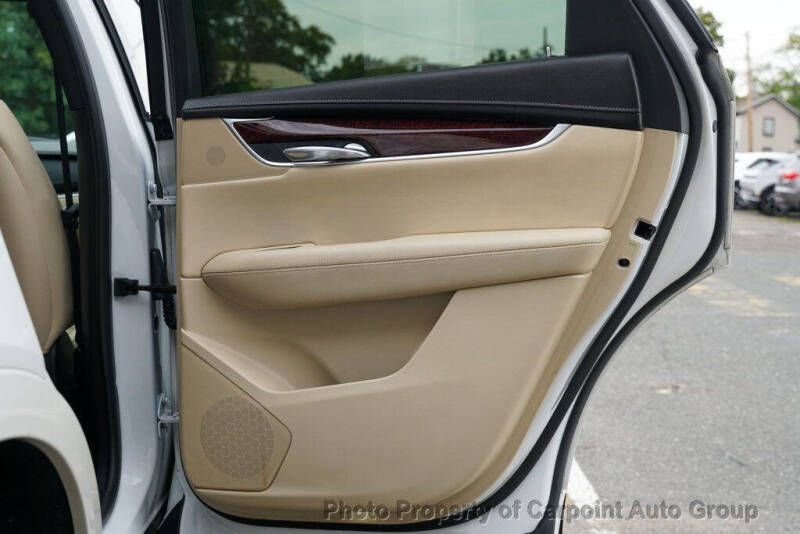 2018 Cadillac XT5 Premium Luxury