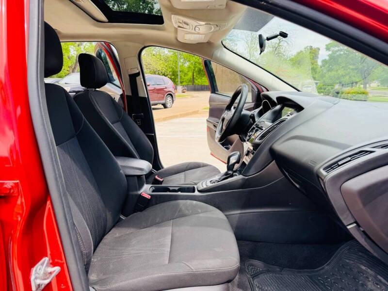 2018 Ford Focus SEL