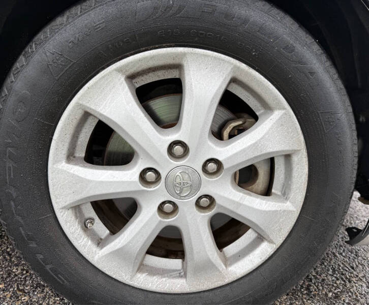 2010 Toyota Camry LE