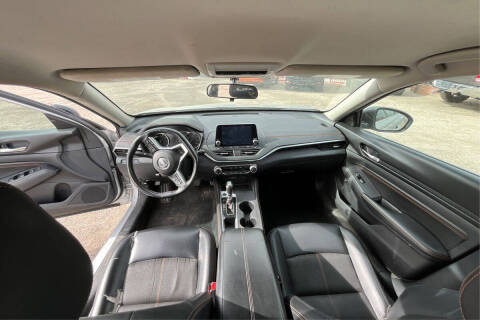 2019 Nissan Altima 2.5 SR