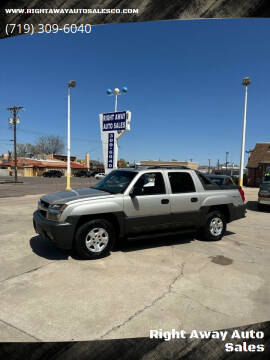 2005 Chevrolet Avalanche for sale at Right Away Auto Sales in Colorado Springs CO