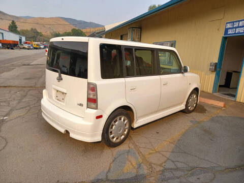 2006 Scion xB