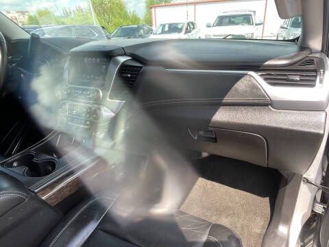 2017 Chevrolet Suburban LT