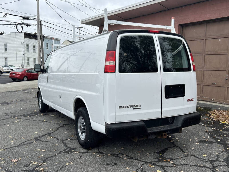 2015 GMC Savana 2500
