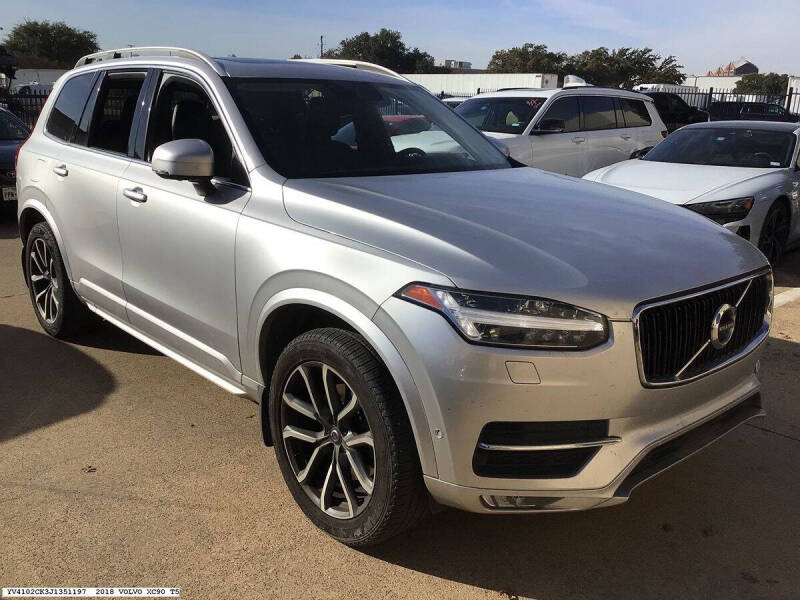 2018 Volvo XC90 T5 Momentum 7-Passenger