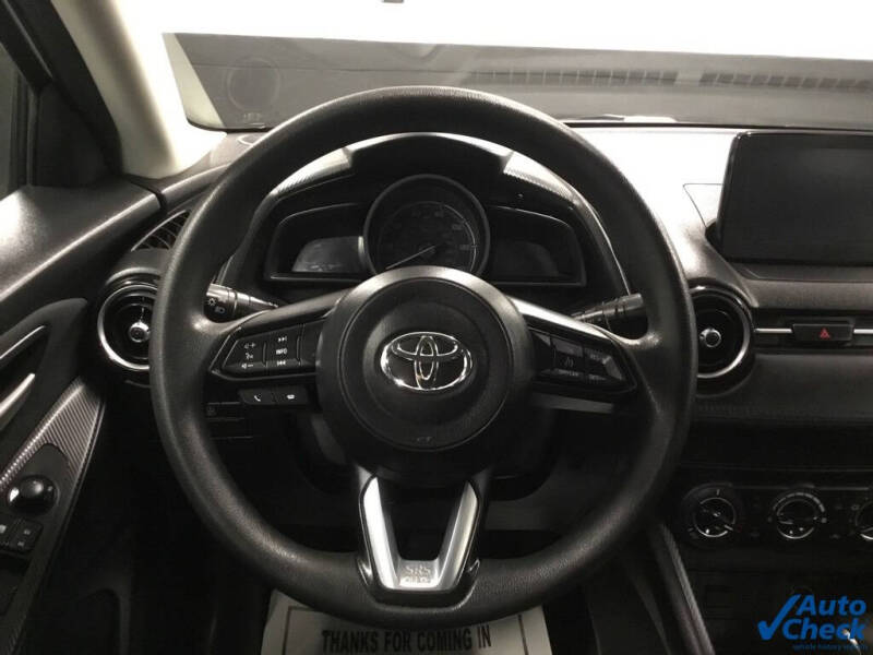 2019 Toyota Yaris LE