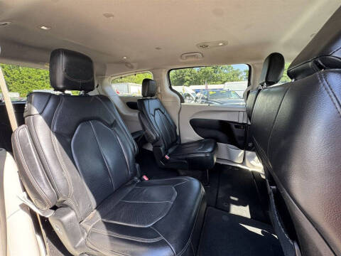 2019 Chrysler Pacifica Touring L