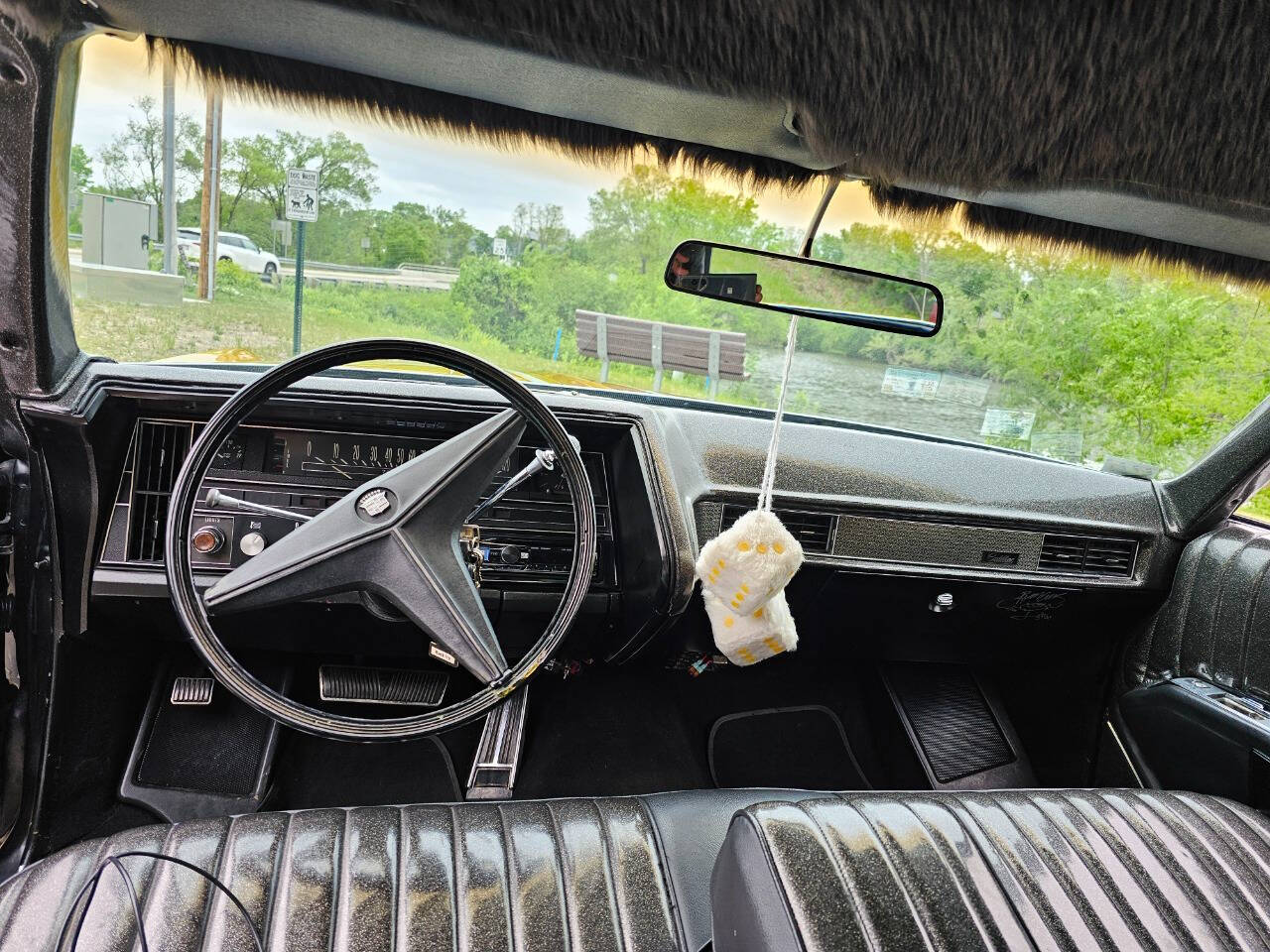 1969 Cadillac DeVille 192
