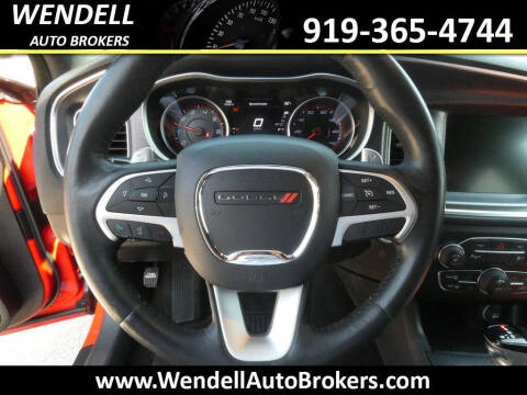 2015 Dodge Charger SXT