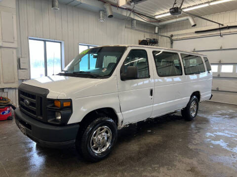 2008 Ford E-Series for sale at Sand's Auto Sales in Cambridge MN