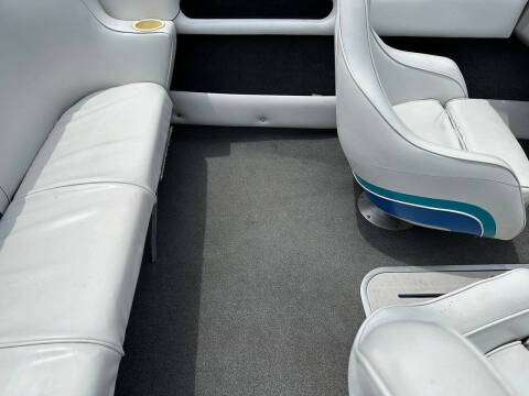 1993 Rinker CAPTIVA
