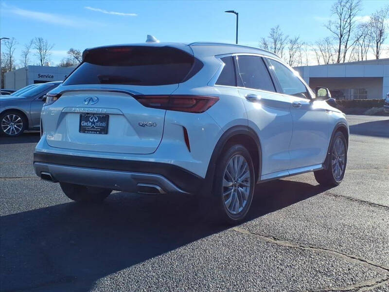 2023 Infiniti QX50 Luxe