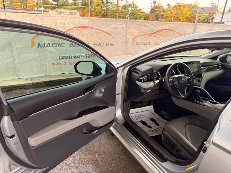 2023 Toyota Camry LE