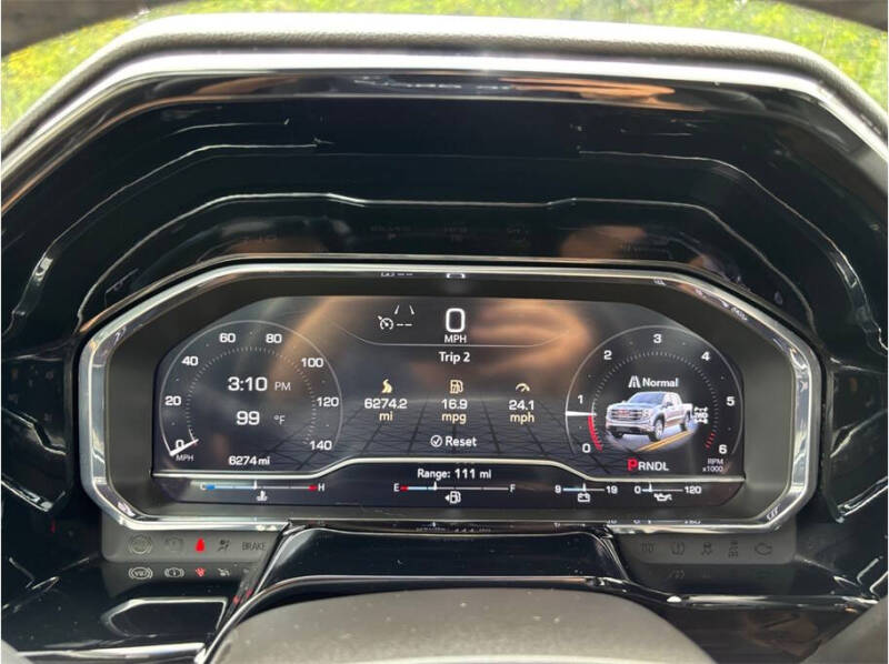 2025 GMC Sierra 1500 Elevation Standard