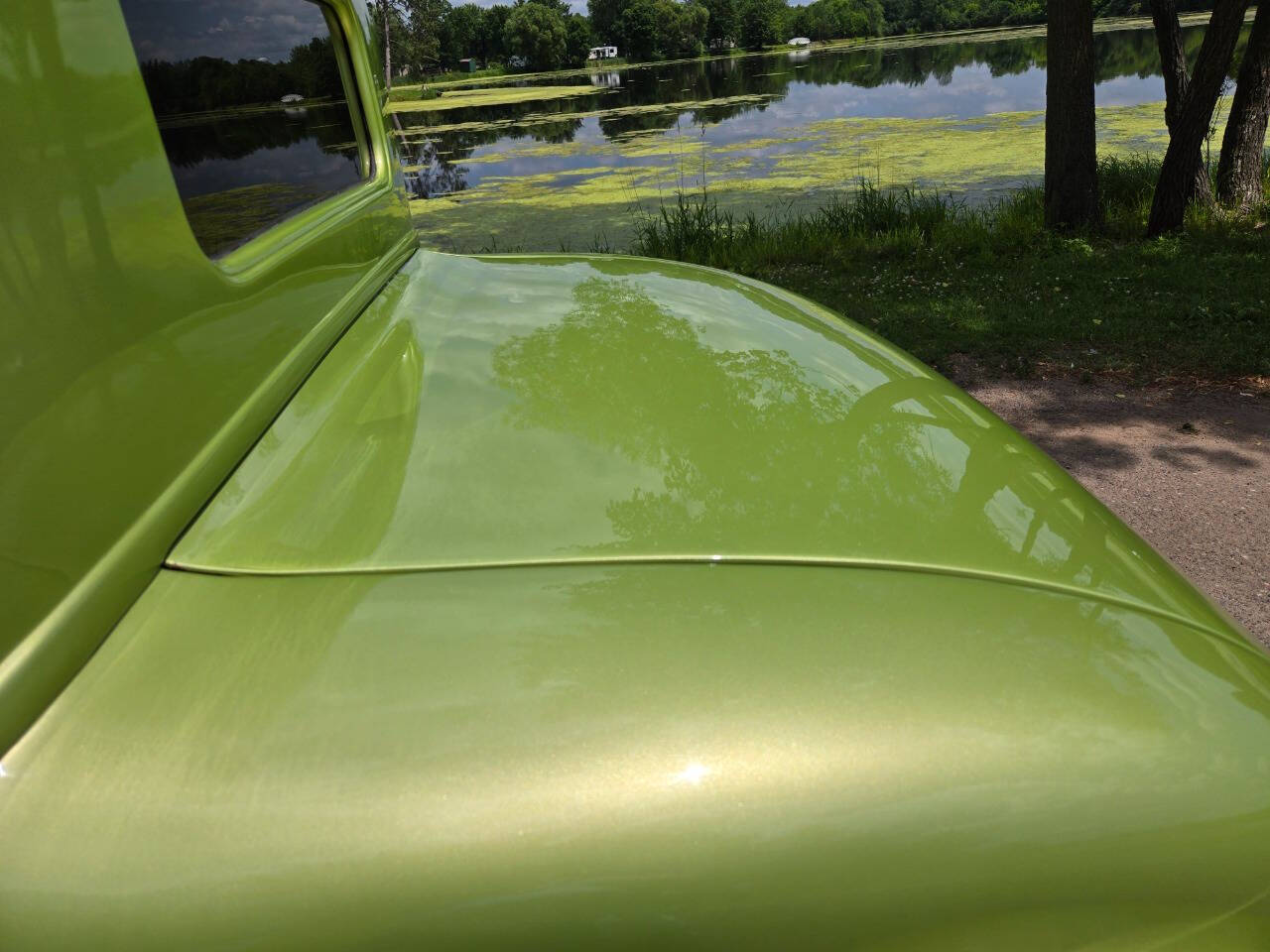 1930 Dodge 5-Window Coupe 103