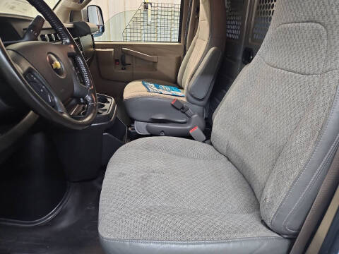 2021 Chevrolet Express 2500