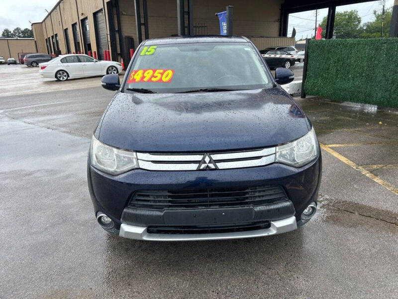 2015 Mitsubishi Outlander SE