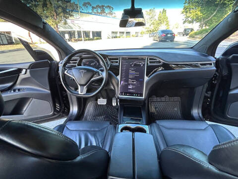 2016 Tesla Model X 75D