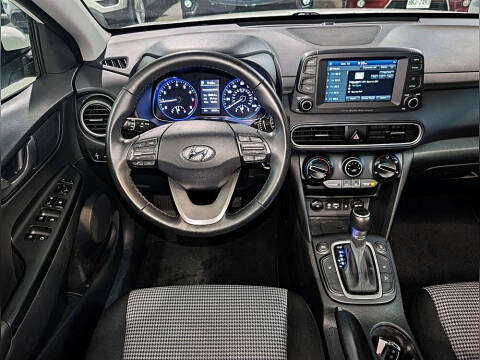 2021 Hyundai Kona SEL Plus