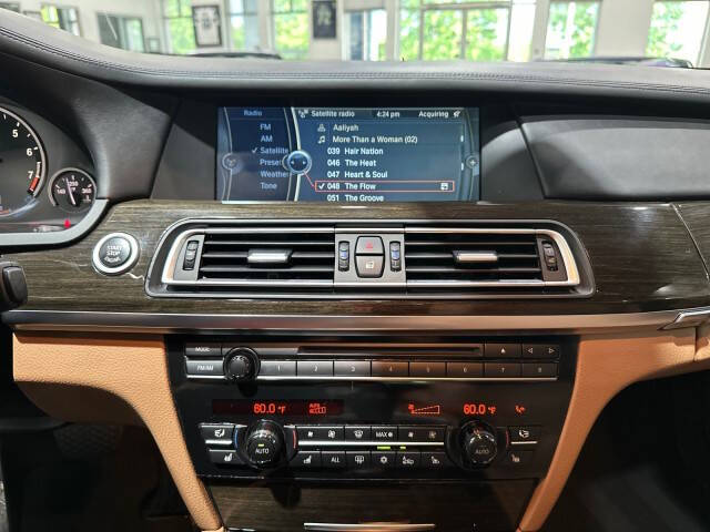 2012 BMW 7 Series