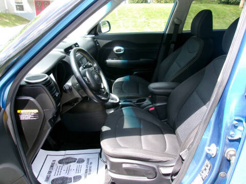 2016 Kia Soul +