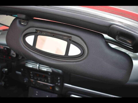 2004 Porsche 911 Carrera 4