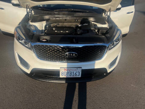 2018 Kia Sorento LX