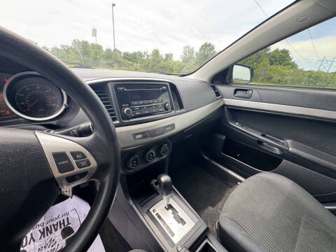 2014 Mitsubishi Lancer ES