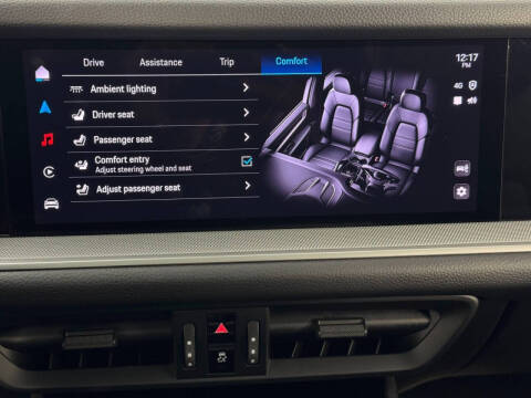 2024 Porsche Cayenne