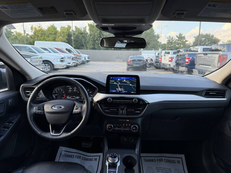 2020 Ford Escape SEL