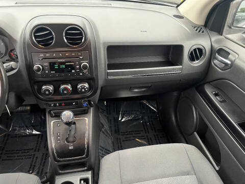 2011 Jeep Compass Sport