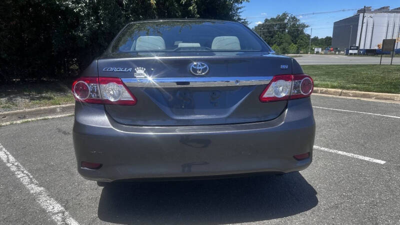 2012 Toyota Corolla LE