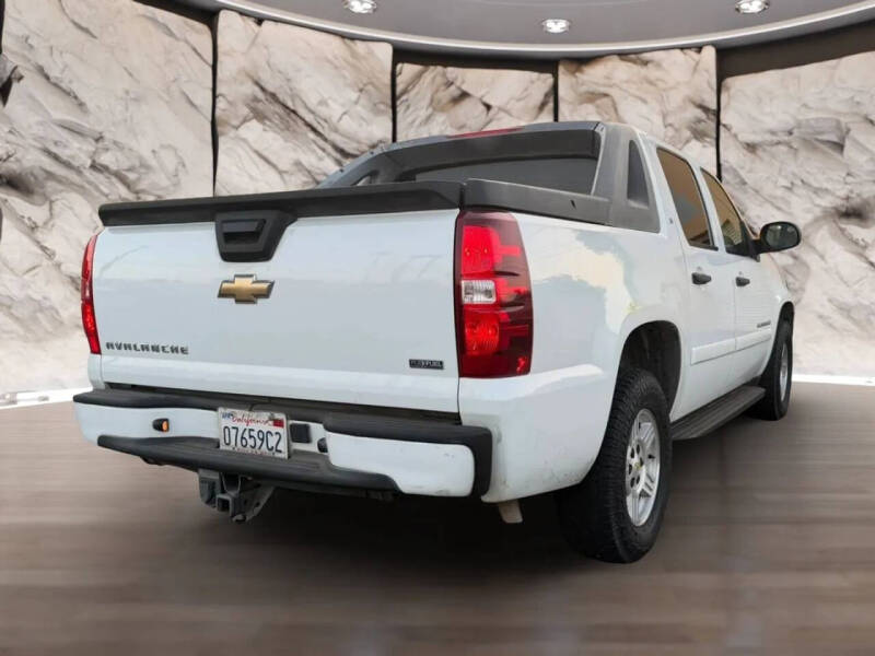 2008 Chevrolet Avalanche LS