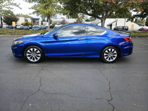 2013 Honda Accord for sale at Car Guys in Kent WA