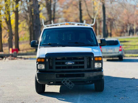 2014 Ford E-Series E-250