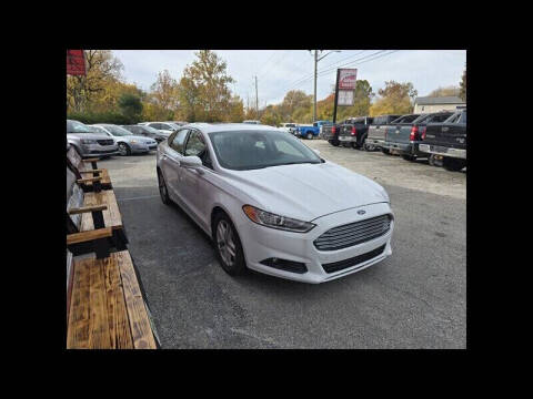 2015 Ford Fusion SE