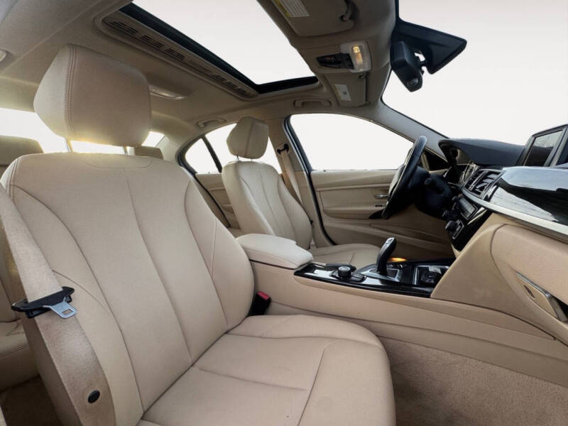 2016 BMW 3 Series 320i xDrive