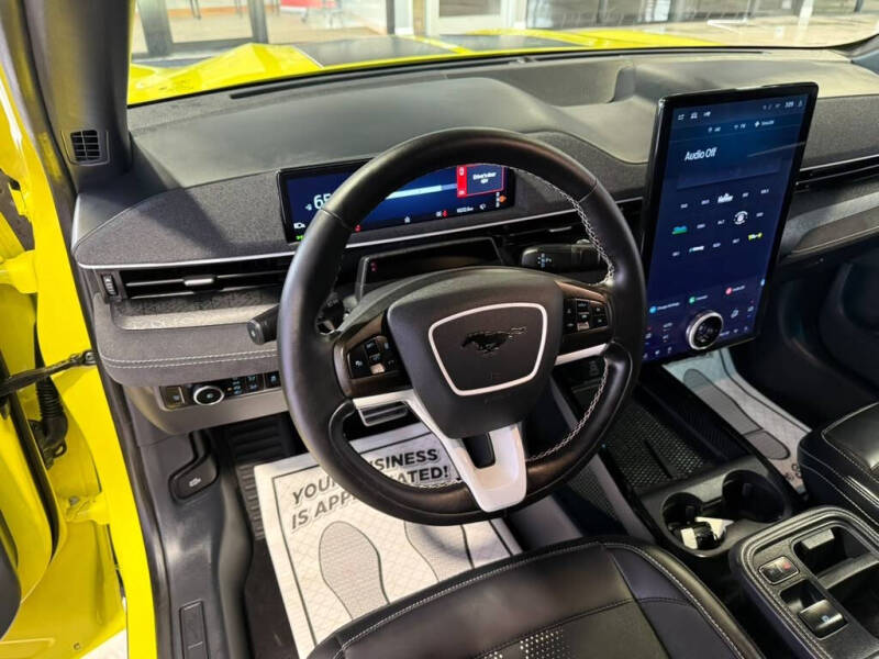 2025 Ford Mustang Mach-E GT