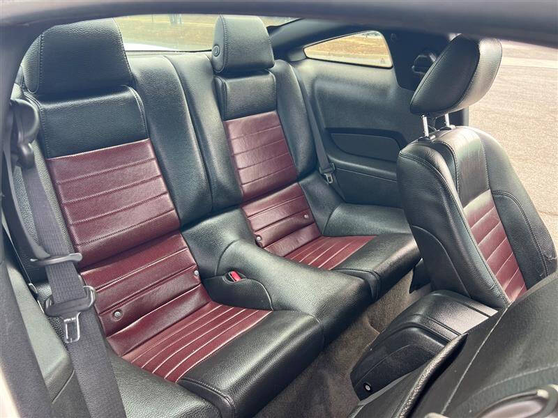 2012 Ford Mustang V6