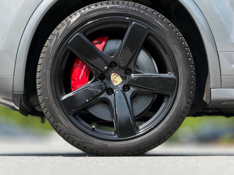 2017 Porsche Cayenne S