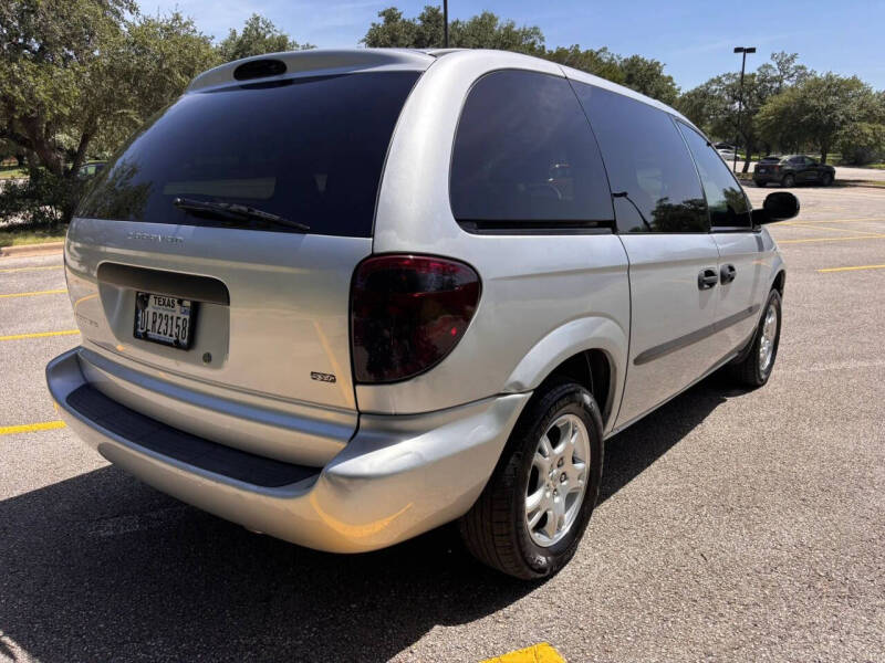 2003 Dodge Caravan SE