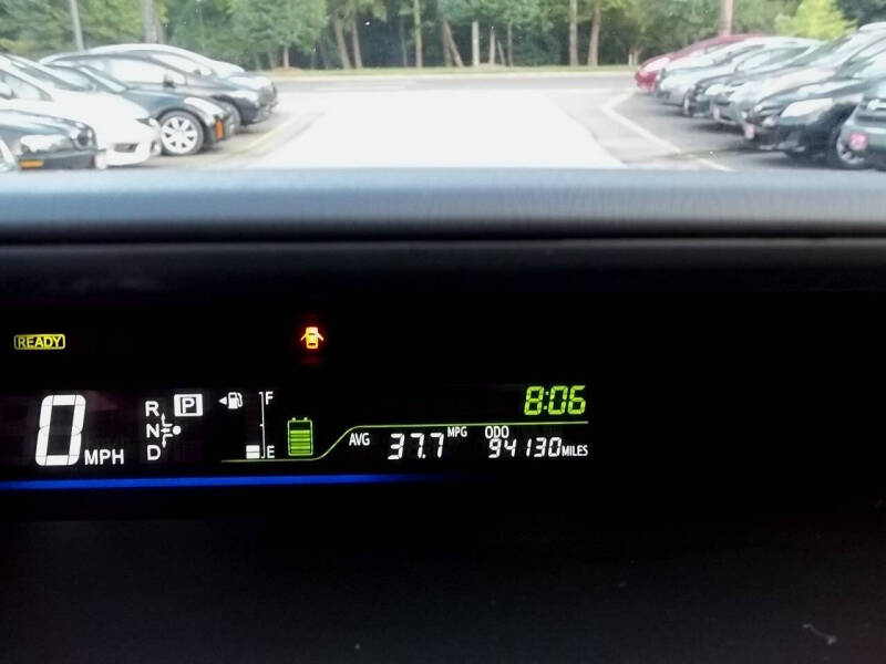 2012 Toyota Prius v Three