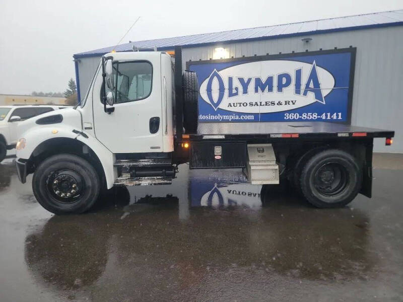 2004 Freightliner M2 106