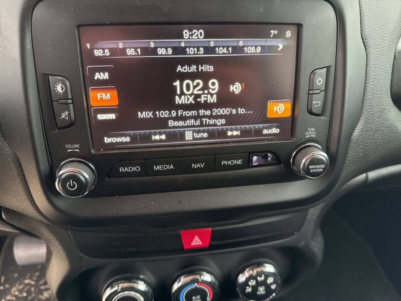 2017 Jeep Renegade Altitude