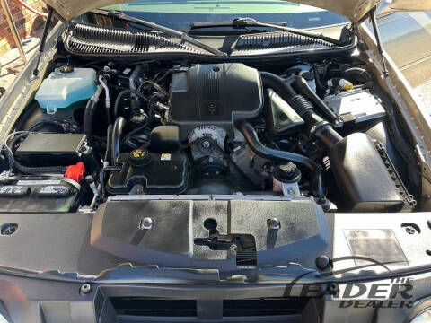 2011 Lincoln Town Car Signature Limited