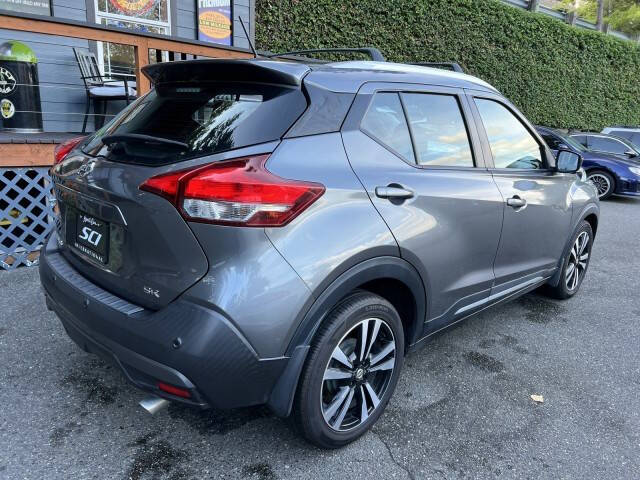 2020 Nissan Kicks SR