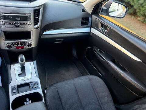 2012 Subaru Outback 2.5i