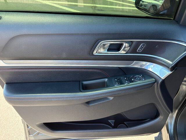 2019 Ford Explorer Sport